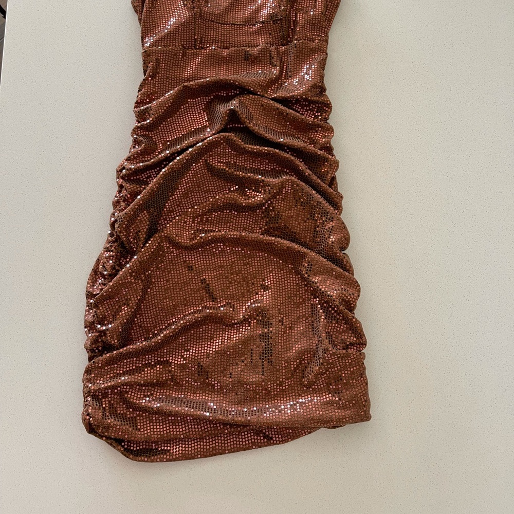 Dress - Picture 5 of 5
